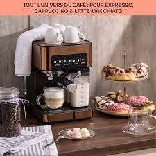 Dans le salon